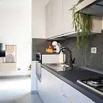 Apartment Luani's *